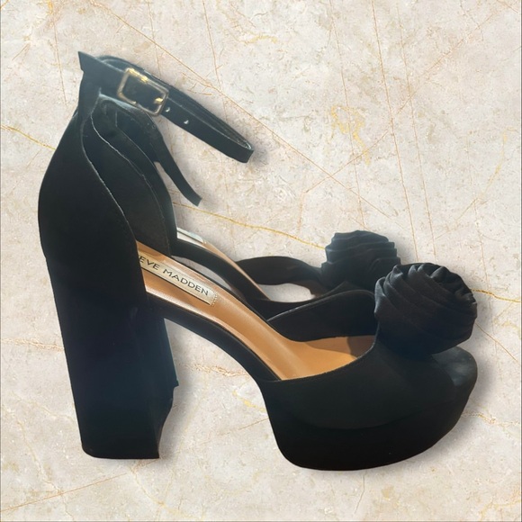 REVOLVE- STEVE MADDEN Luminesce Platform in Black Nubuck Size 8 - Picture 9 of 10